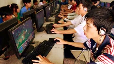 4 kiểu áo sơ mi dìm dáng, xỉn - Cảm hứng video marketing từ Hotspot Matrix_video kể về tín hiệu